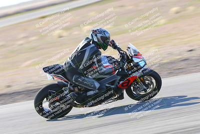 media/Feb-05-2023-Classic Track Day (Sun) [[c35aca4a42]]/Group 2/session 4 turn 4/